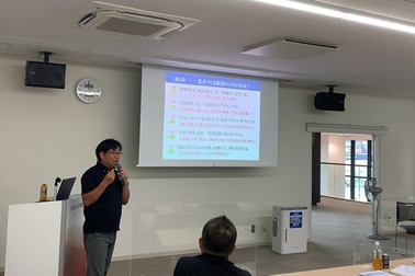 若手経営者勉強会　平岡さん