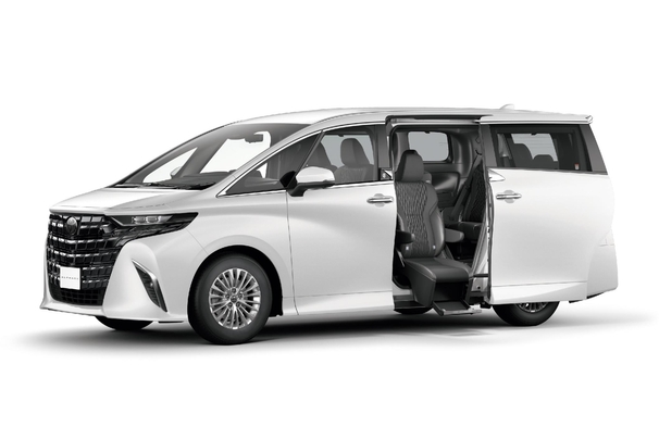 ウェルキャブ サイドリフトアップチルトシート装着車＜型式指定自動車＞　
